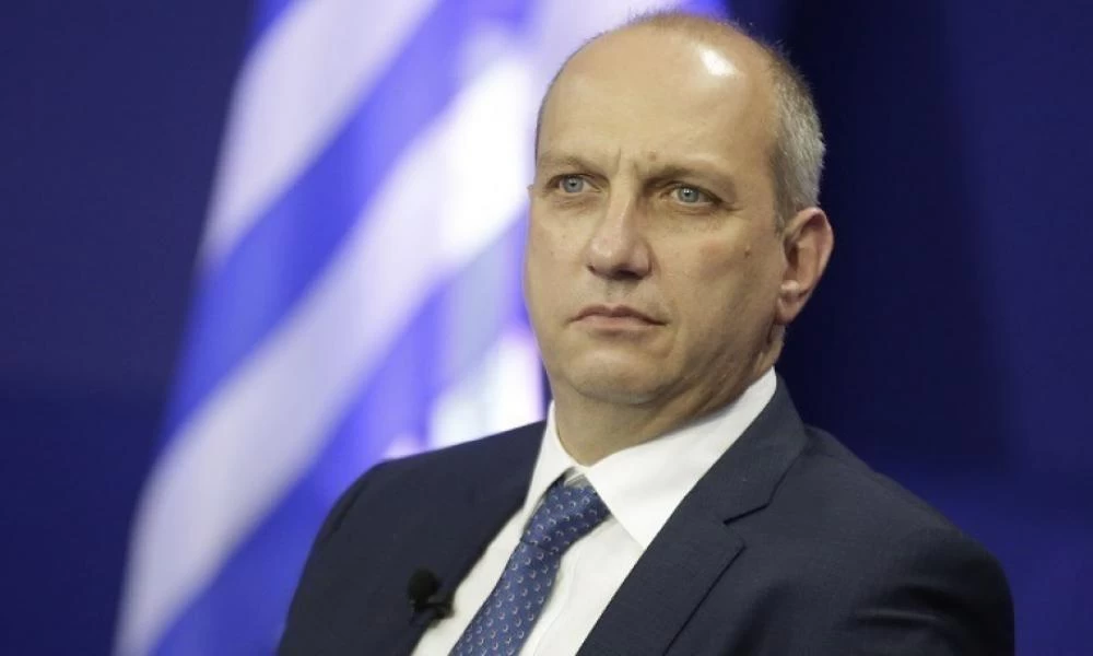 Δείτε live την ενημέρωση από τον κυβερνητικό εκπρόσωπο Γιάννη Οικονόμου